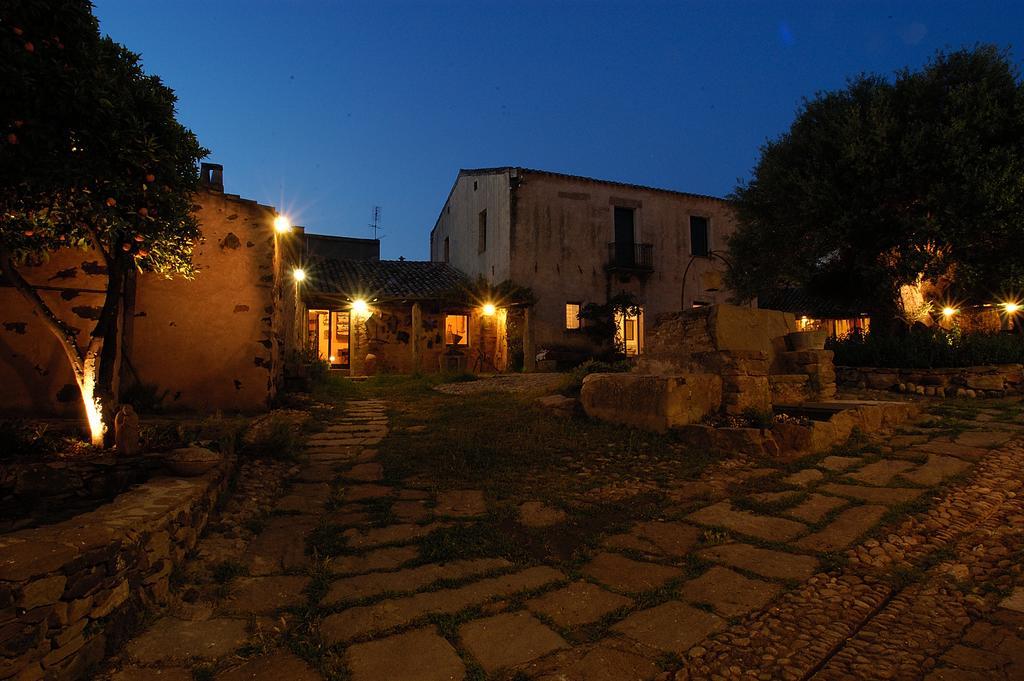 Hotel Omu Axiu Orroli Exterior foto